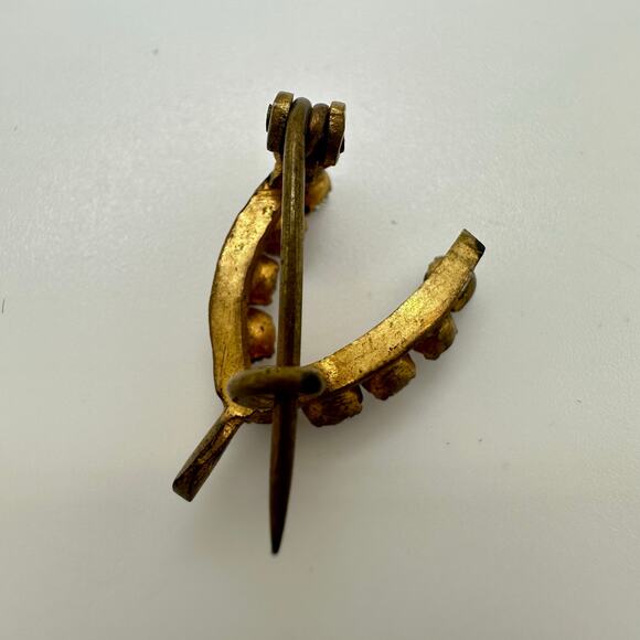 Antique Victorian gold gilt clear glass paste rhinestones dainty wishbone brooch - Picture 6 of 8